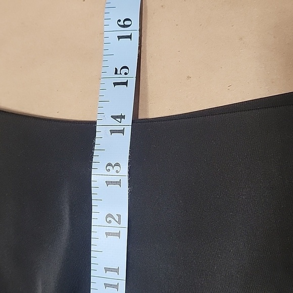 Ronni Nicole, Size 8 Little Black Dress, Draped Neckline Ruched Side Midi Length - Picture 11 of 15
